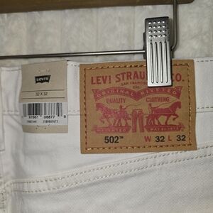 Levi's Classic White Men's Jeans